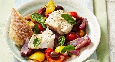 Baked Fish with Tomato, Capsicum and Olives