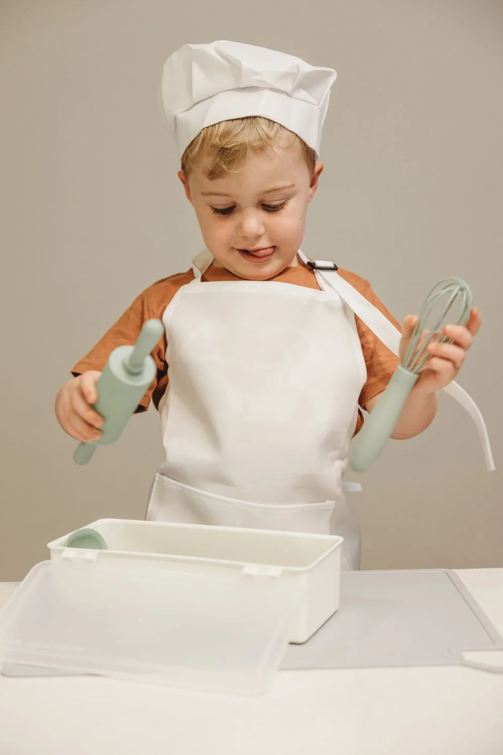 montessori mates kids kitchen set