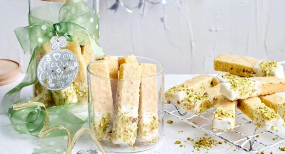 White Choc Pistachio Shortbread Fingers Recipe | New Idea