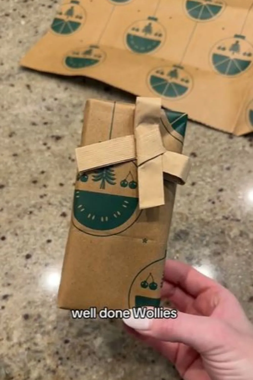 woolworths wrapping paper