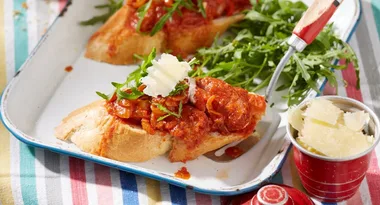 Super simple 3-step ham and baked beans recipe