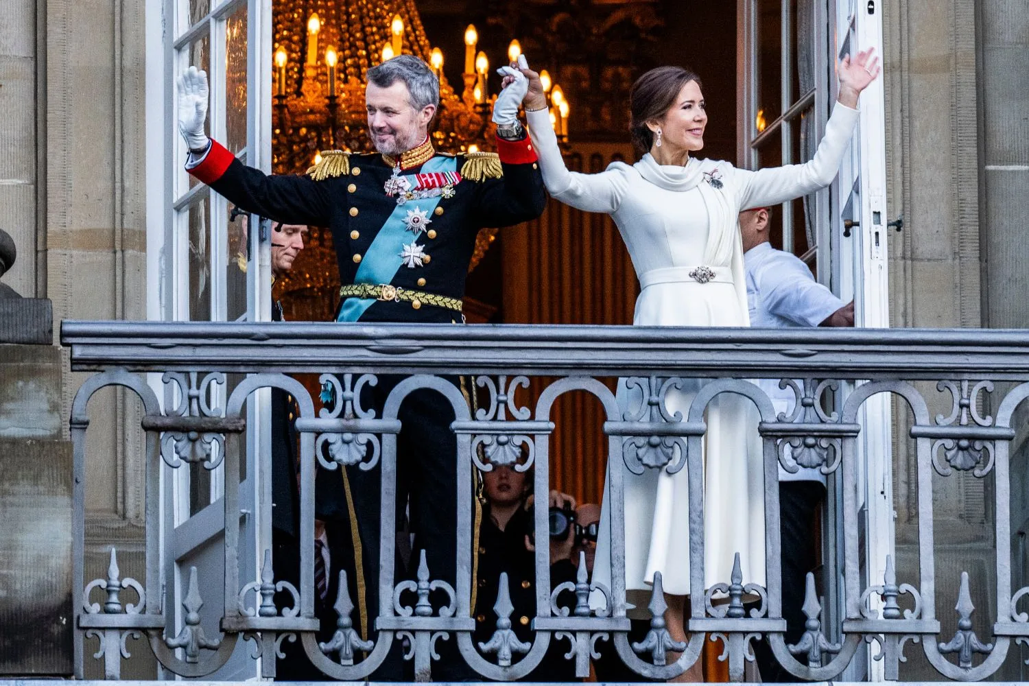king-frederik-queen-mary-proclamation