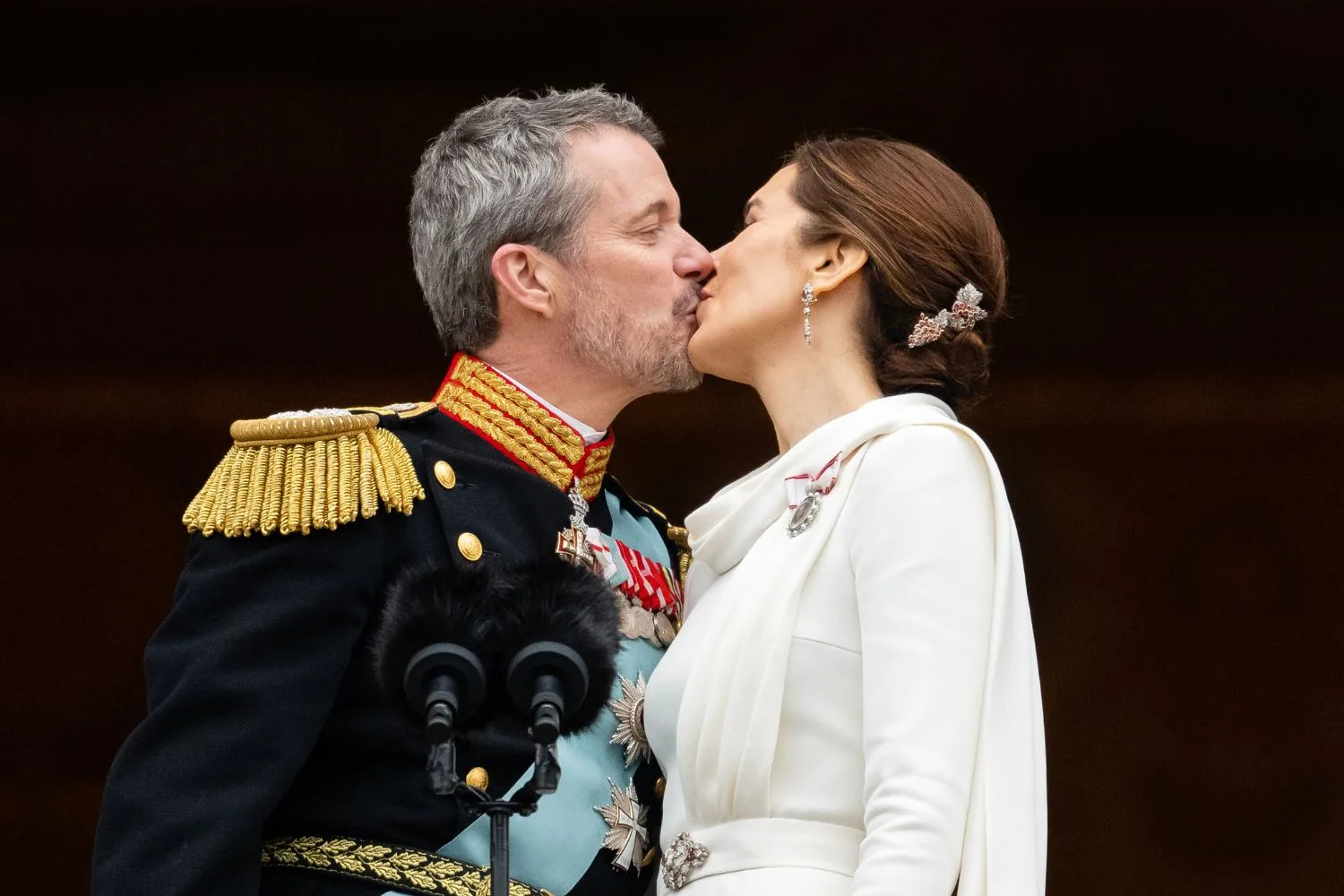 king-frederik-queen-mary-proclamation