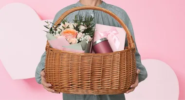 Cupid’s Top Picks: 10 Valentine’s Day Hampers