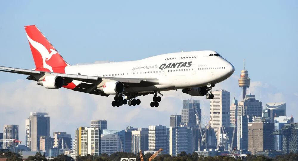 Qantas domestic flight sale: Best cheap flights to Sydney, Melbourne ...