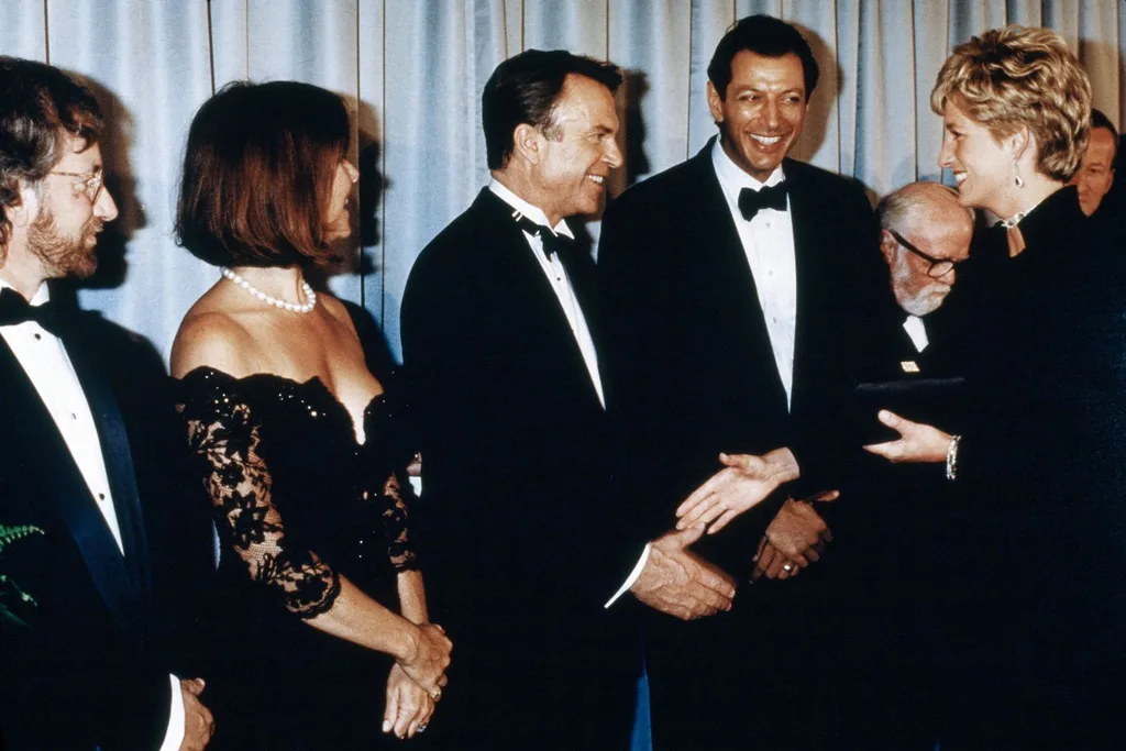 princess-diana-sam-neill-jeff-goldblum-laura-dern-jurassic-park-premiere-1993