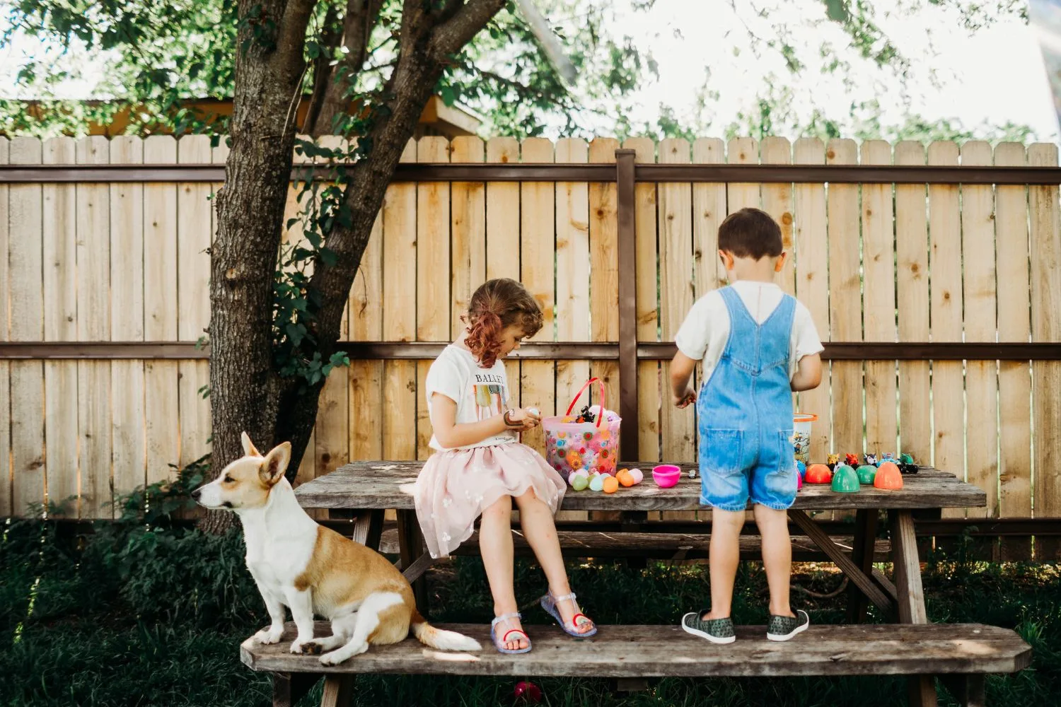 Easter picnic egg hunt