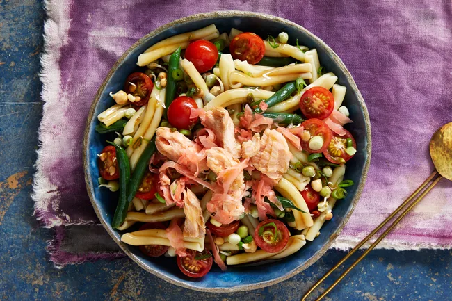 Hot Smoked Salmon Pasta Salad