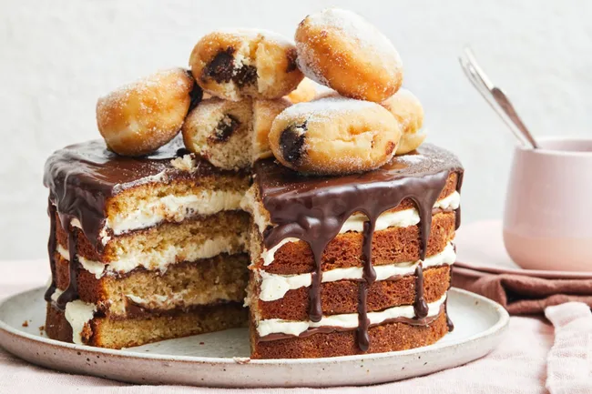 Nutella-Donuts-Layered-Cake