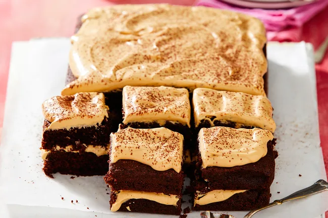 caramel-mocha-cake