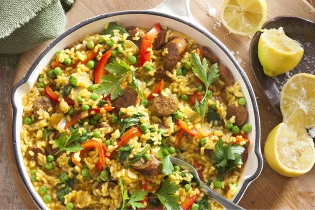 simple-sausage-paella