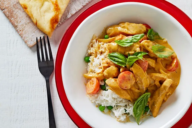 chicken-tikka-curry-with-rice