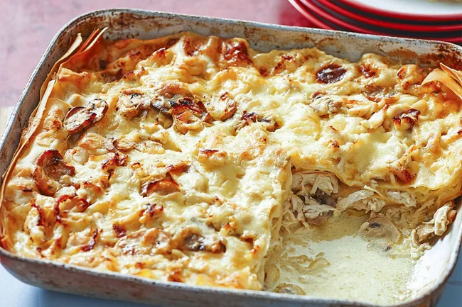 chicken-leek-and-mushroom-lasagne