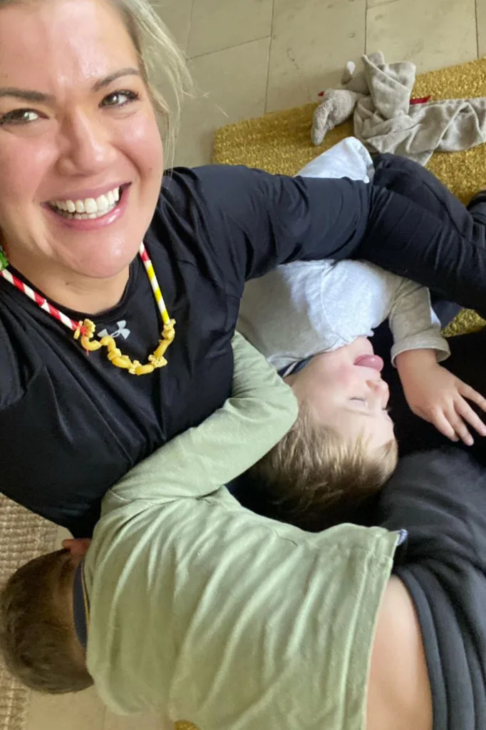 sarah-harris-children