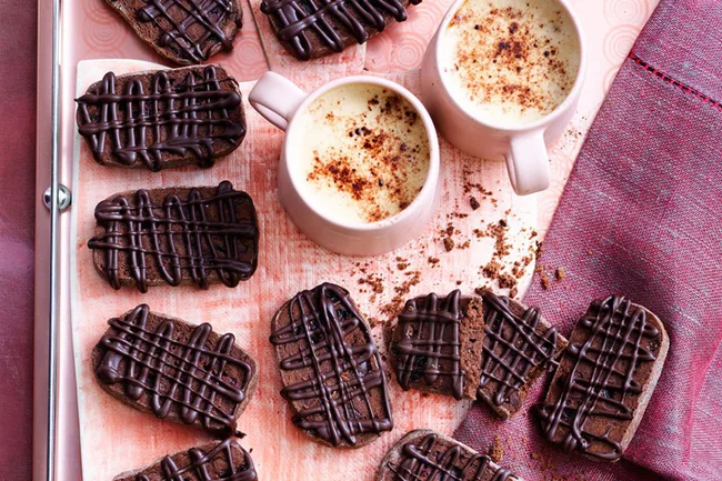 chocolate-rum-and-raisin-cookies