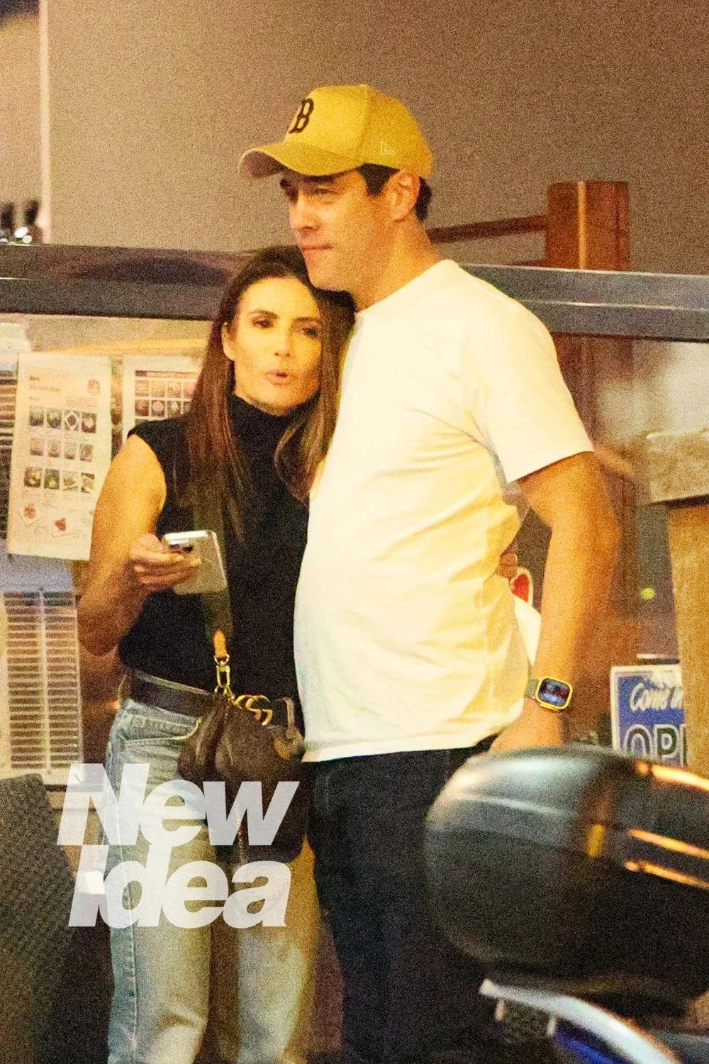 ada-nicodemou-james-stewart-sydney-pub