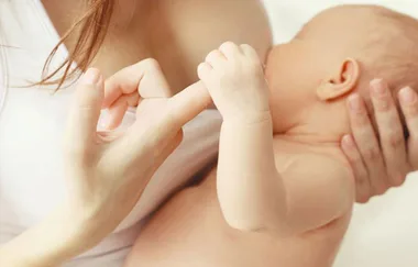 Mum rushed to hospital after developing sepsis from mastitis