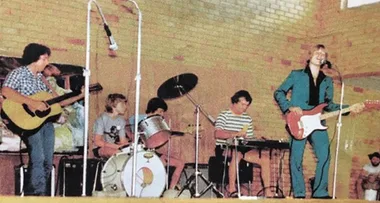 Do you recognise this Aussie superstar?
