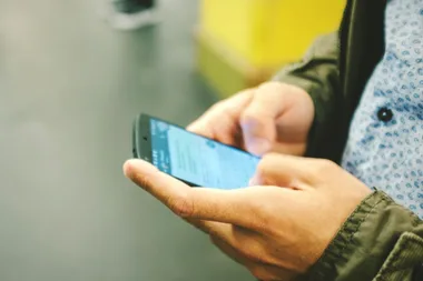 Supermarket worker foils child abduction from across the world with cunning text