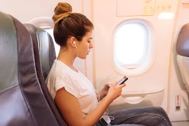 8 Simple Hacks For Enjoying An Economy Flight
