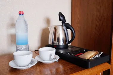 The disgusting reason you shouldn’t use the hotel kettle