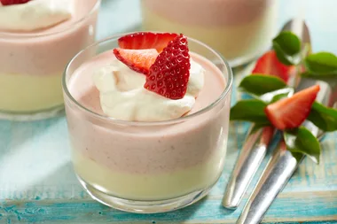 Strawberry and lemon curd mousse