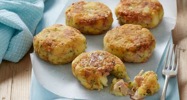 Curried ham, potato and corn cakes