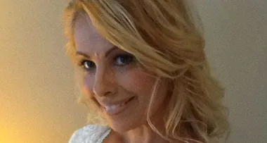 Melissa Bell’s bizarre medical crisis: My boobs are growing out of control