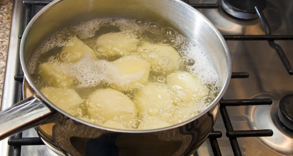 boiling potato