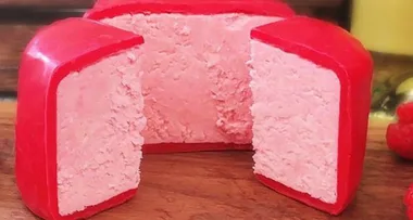 Prosecco flavoured cheese is now a thing