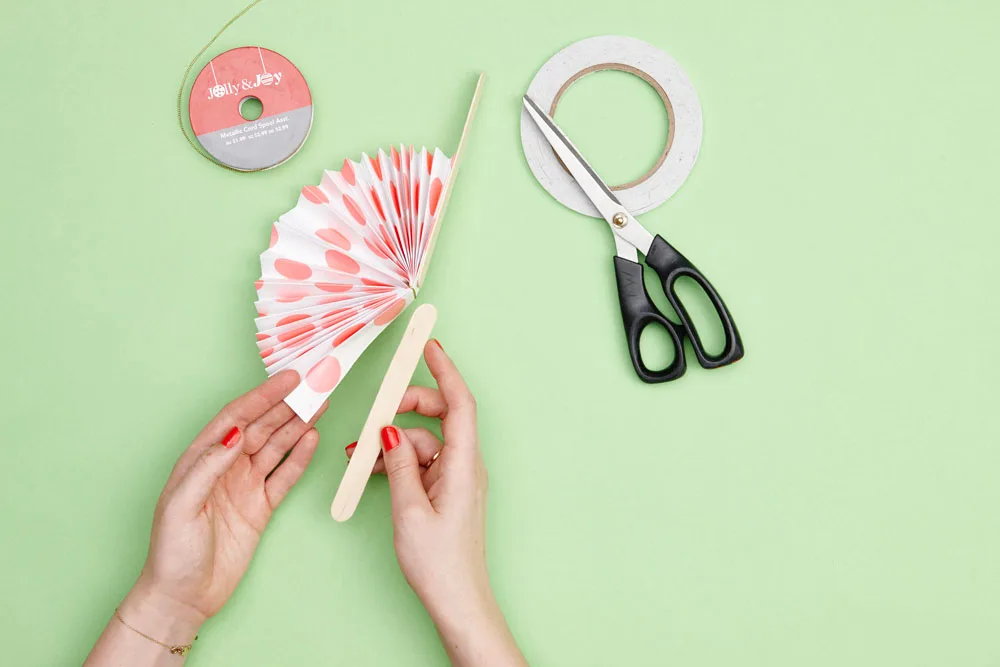 Fabulous Fans Step 3