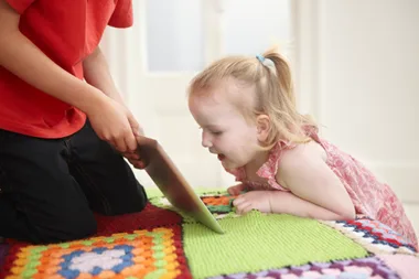 Tablets and children; Getting the right balance