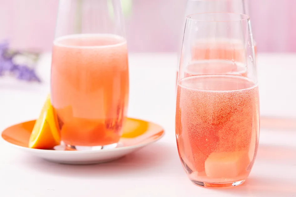 Cranberry and Apple Sparkling Fizz punch Recipe | New Idea