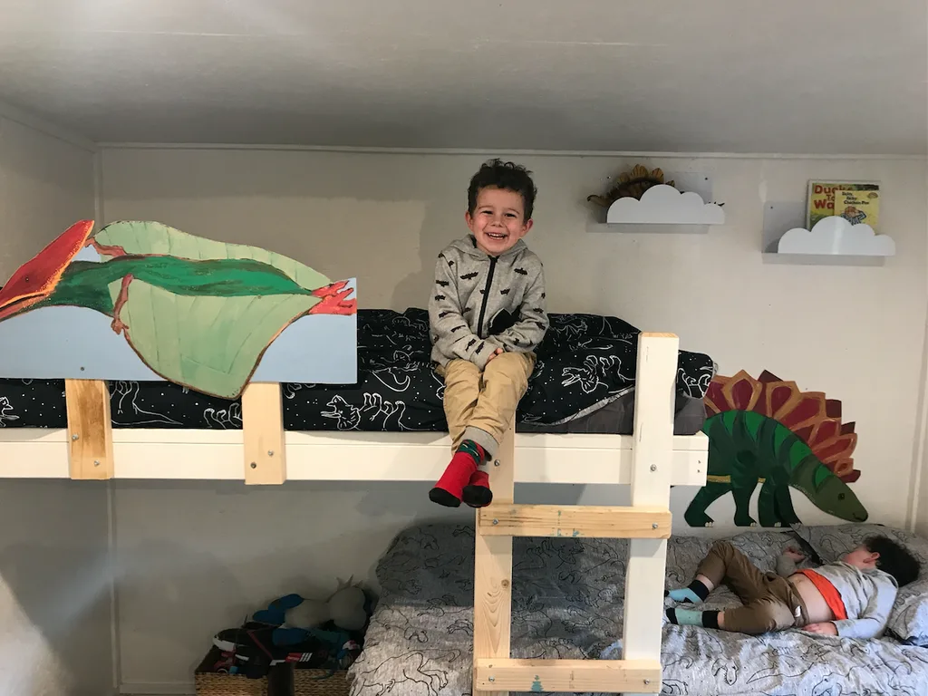Single mum Charlotte Sapwell built her own tiny home for $13,000