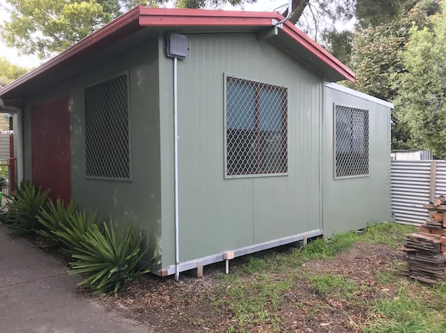 Single mum Charlotte Sapwell built her own tiny home for $13,000