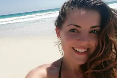 Woman misdiagnosed with conjunctivitis finds out she has terminal brain tumour