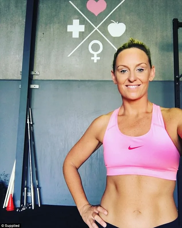 Inspiring photo of 100kg mum working out sparks outpouring of support