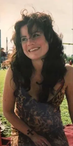 Can you guess the celebrity mum in this photo?