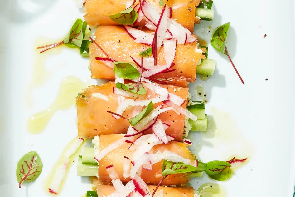 Smoked salmon rolls Recipe | New Idea