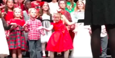 Video of young girl dancing at her Christmas concert goes viral