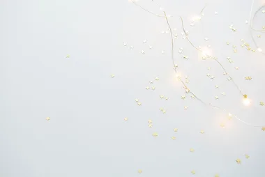 14 ways to store Christmas decorations