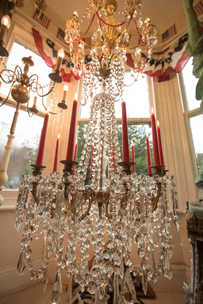Amanda is in love with her vintage chandelier