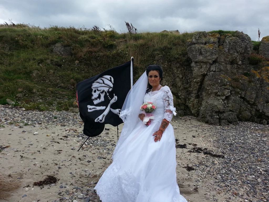 I got married to a GHOST