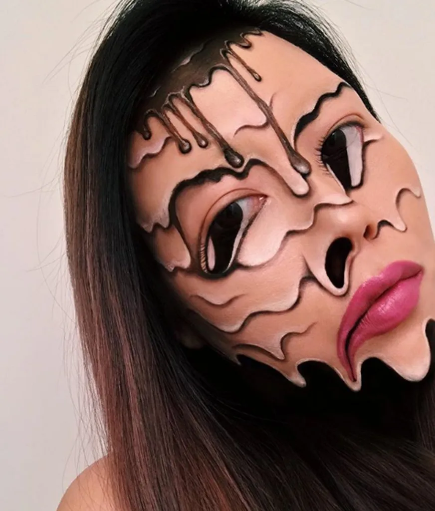 Take a look at this make up artist&rsquo;s incredible work