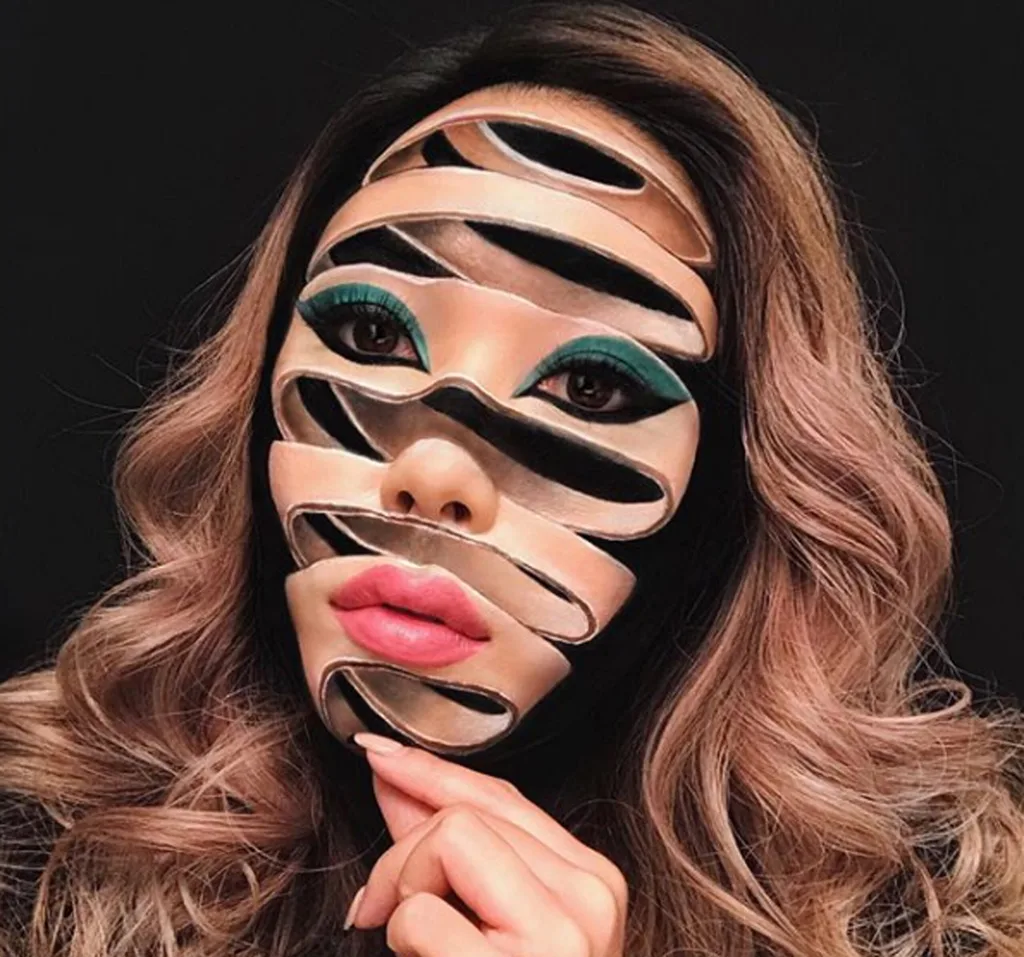 Take a look at this make up artist&rsquo;s incredible work