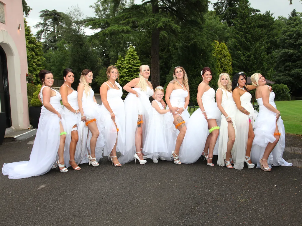 Bridesmaid tells: ‘I had a baby with the GROOM’