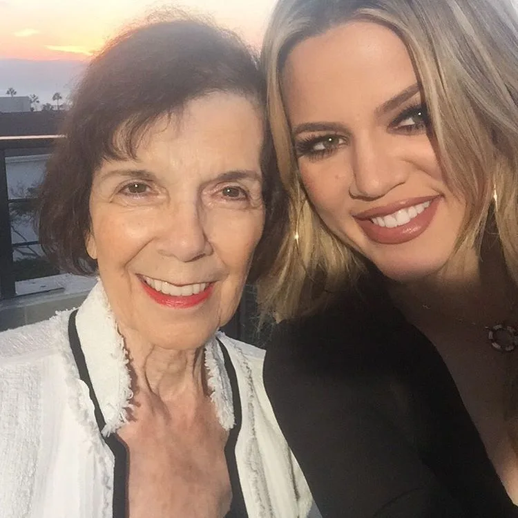 khloe