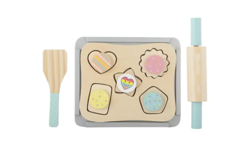 Wooden Cookie Cutting Set, $8