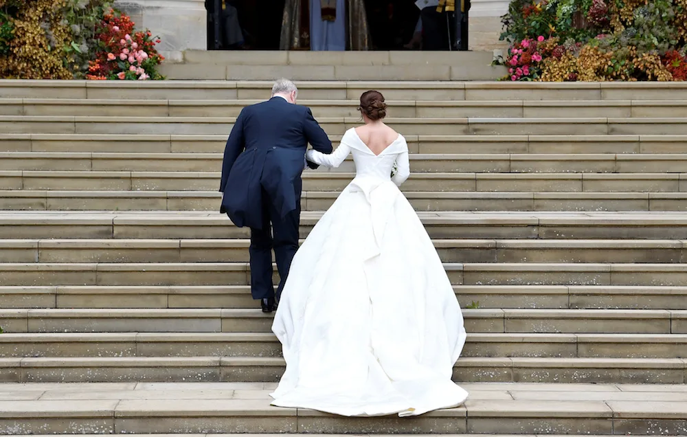 princess eugenie wedding dress first photos