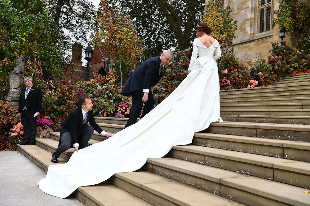 princess eugenie wedding dress compared to sarah fergusons